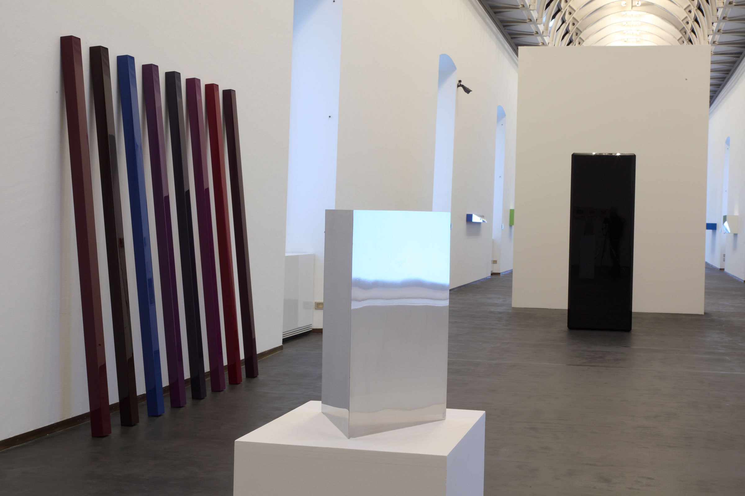 John McCracken, Cosmos, 2008, Alpha I, 1988, Thor, 1990 